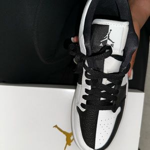 Womens split top Jordans
